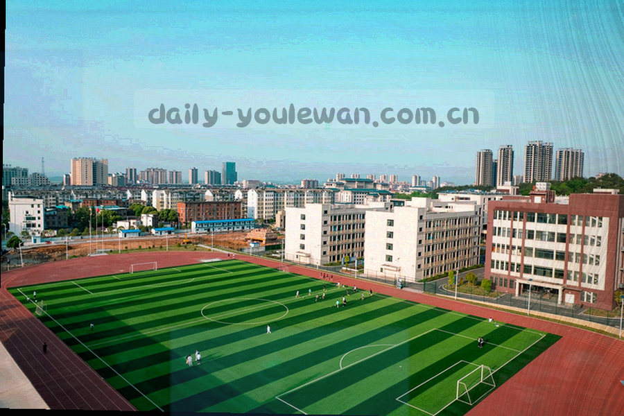 优乐玩首页界面局部特写，突出回访登录入口按钮与其周边栏目